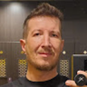 Meet your Posher, Scott